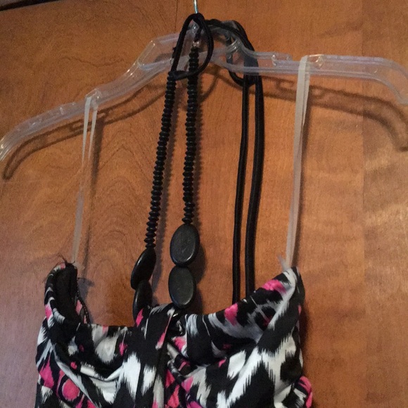 Wet Seal beaded halter top - Picture 3 of 4